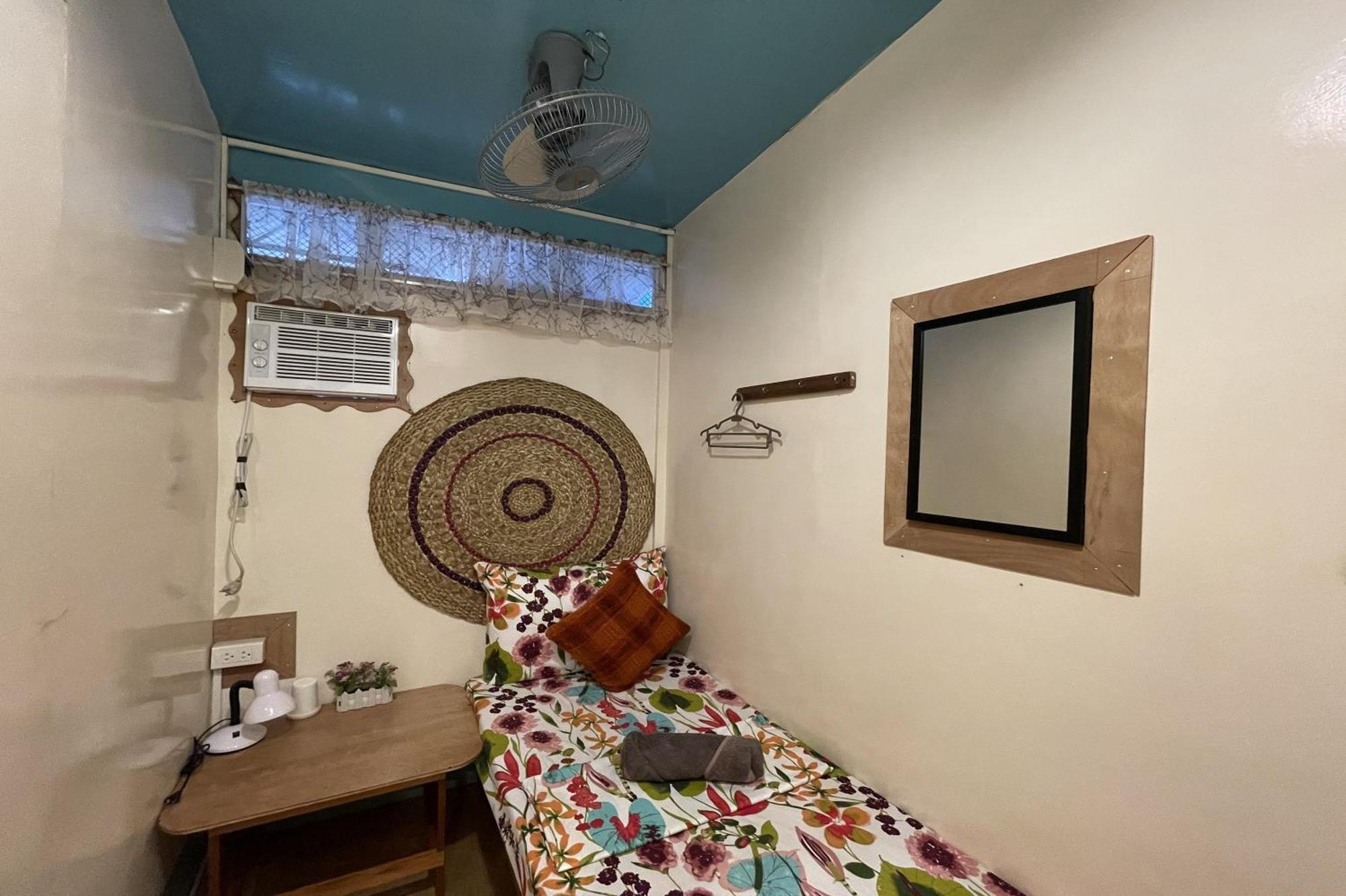 Balai Vivencio Hostel Puerto Princesa Eksteriør billede