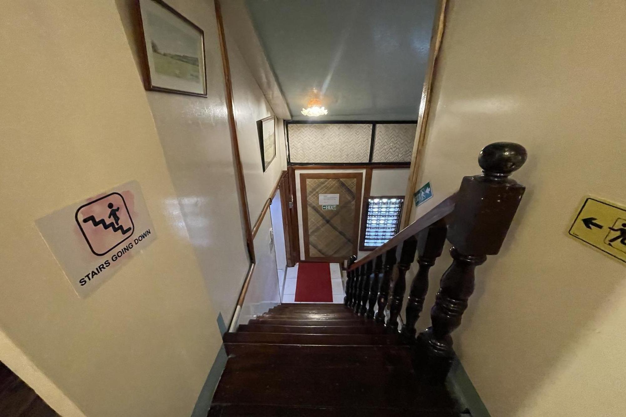 Balai Vivencio Hostel Puerto Princesa Eksteriør billede